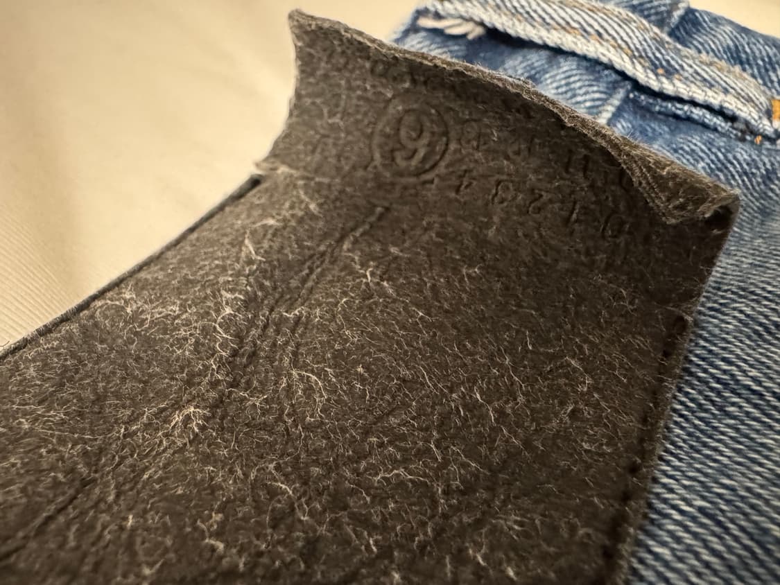 MM6 언밸런스 5 포켓 데님 팬츠 - 라이트 블루 상품이미지3