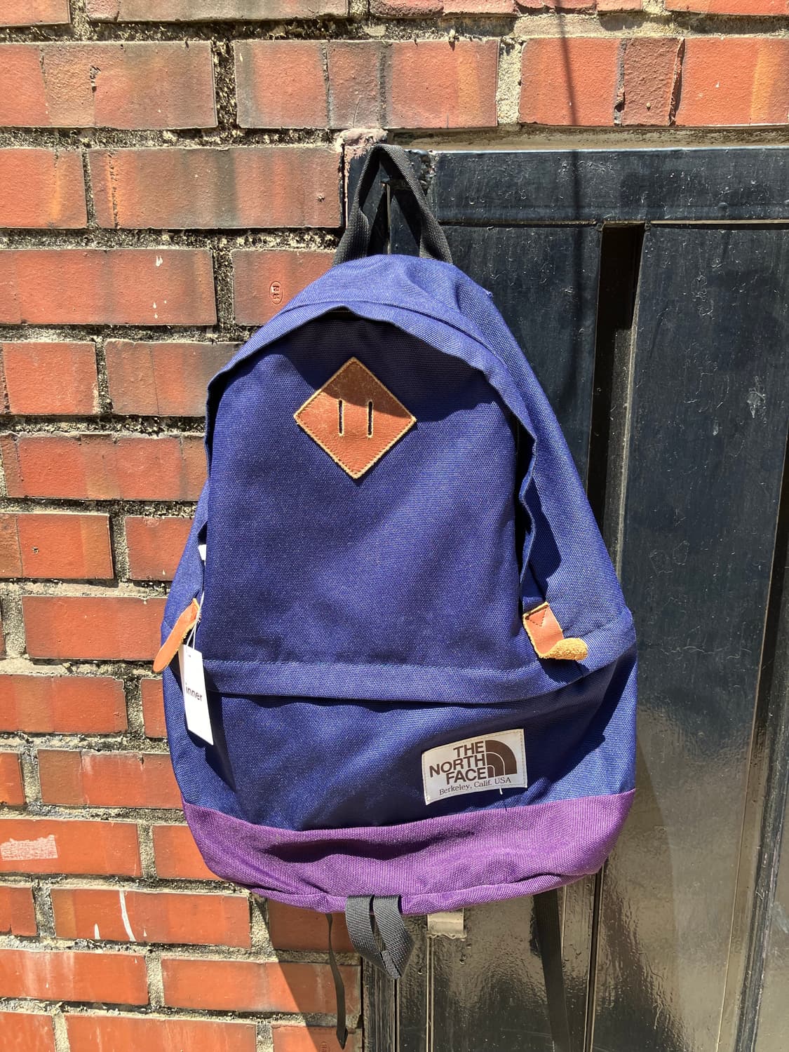 The North Face 네이비 퍼플 배색 백팩 상품이미지3