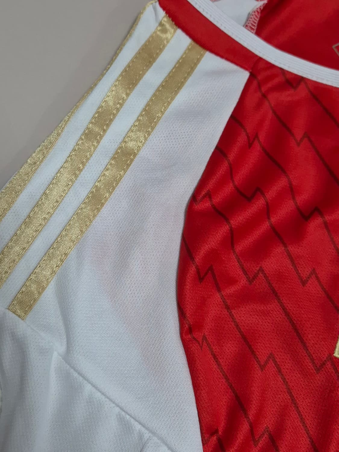 23 24 아스날 라이스 반팔 유니폼 L사이즈(얼룩있음) 상품이미지4