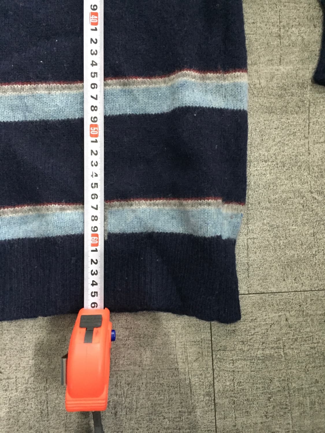 일본빈티지 Westcoast 올드스쿨아메카지 스트라이프 브이넥 니트스웨터 상품이미지3