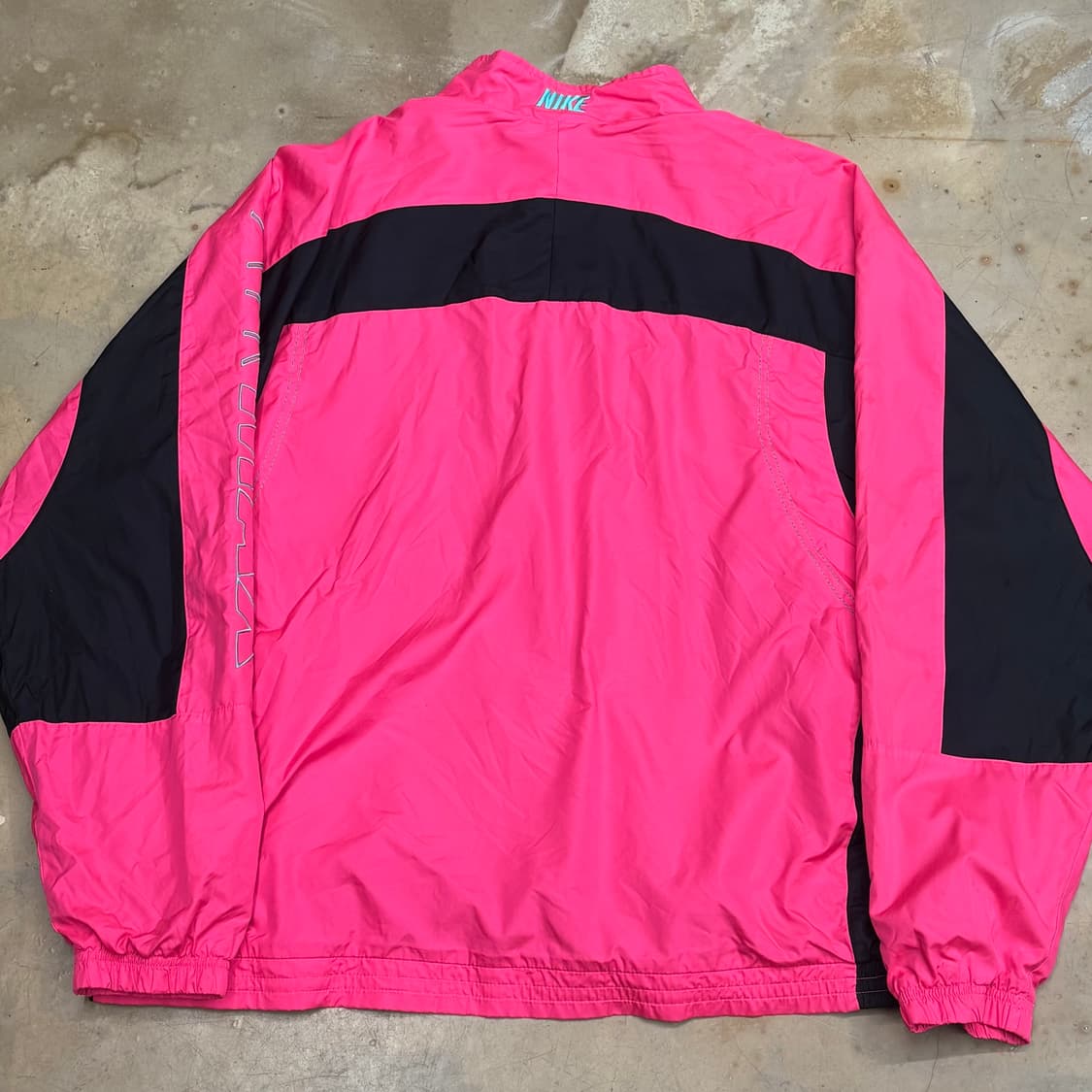 🫶🏻 나이키 핑크 바람막이 🫶🏻 상품이미지3