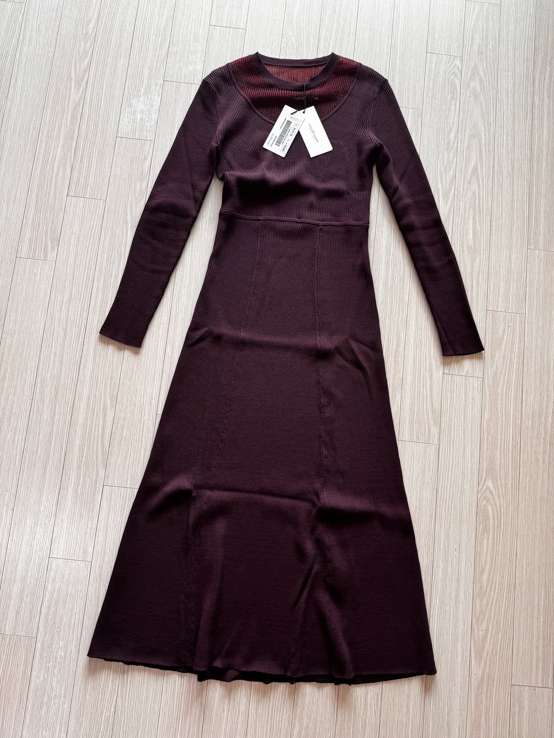 마른55 55 텍ㅇ 신품 질스튜어트 정가46만 니트 롱 원피스 마인 마쥬 상품이미지6