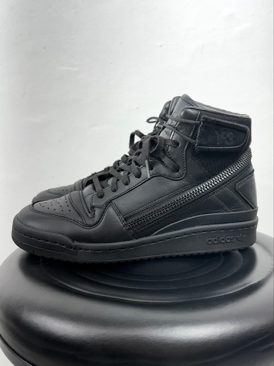 Y-3 Adidas Forum High Triple Black High  상품이미지6