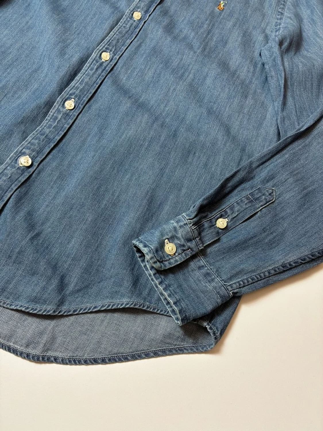 폴로 랄프로렌 자수로고 클래식핏 데님 셔츠 PN9399 상품이미지5