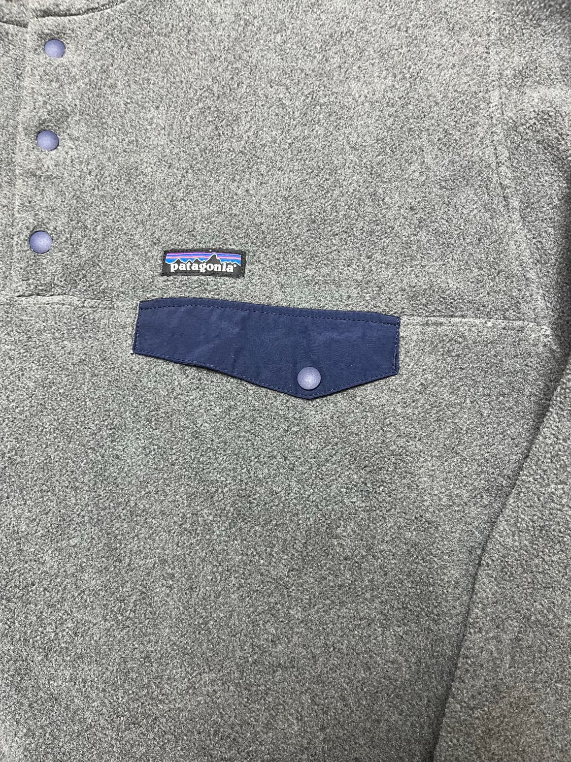 파타고니아 신칠라 그레이 L 상품이미지3