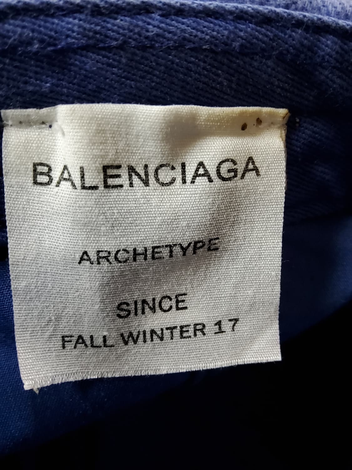 발렌시아가 fw17 캡 모자 상품이미지4