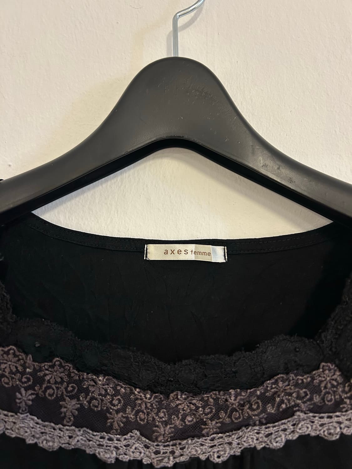 액시즈팜 레이스 트리밍 롱슬리브 상품이미지2