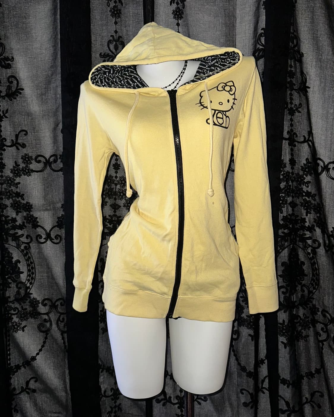 Yellow kitsch hooded zip-up 상품이미지1