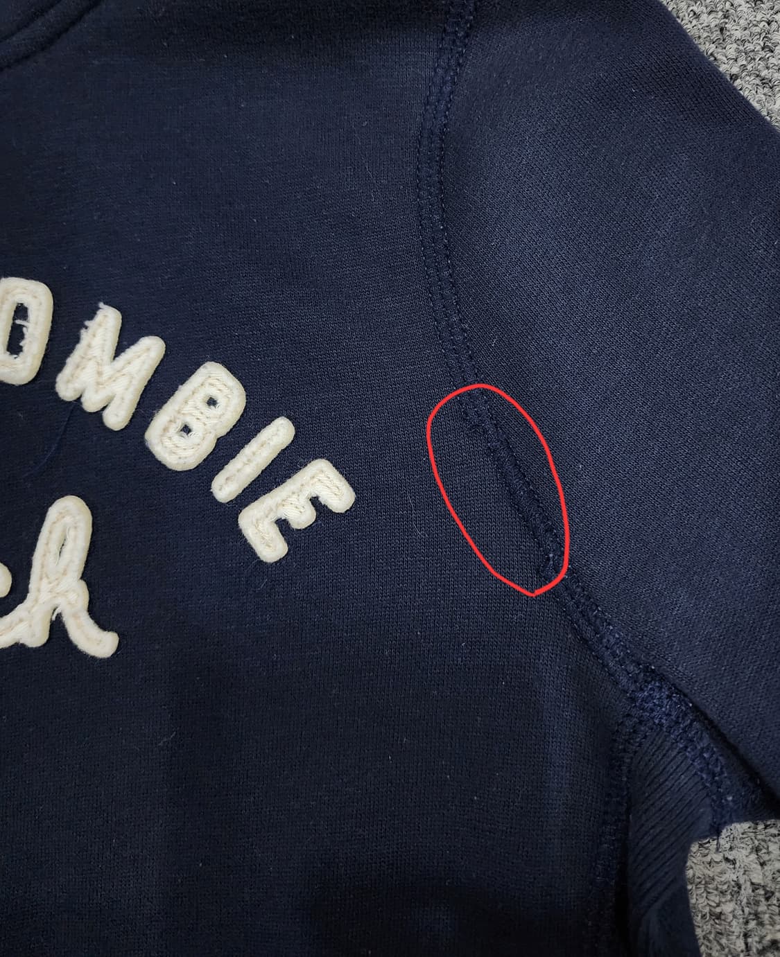 아베크롬비 앤 피치 스펠아웃 로고 Y2K 후드집업 M 상품이미지5