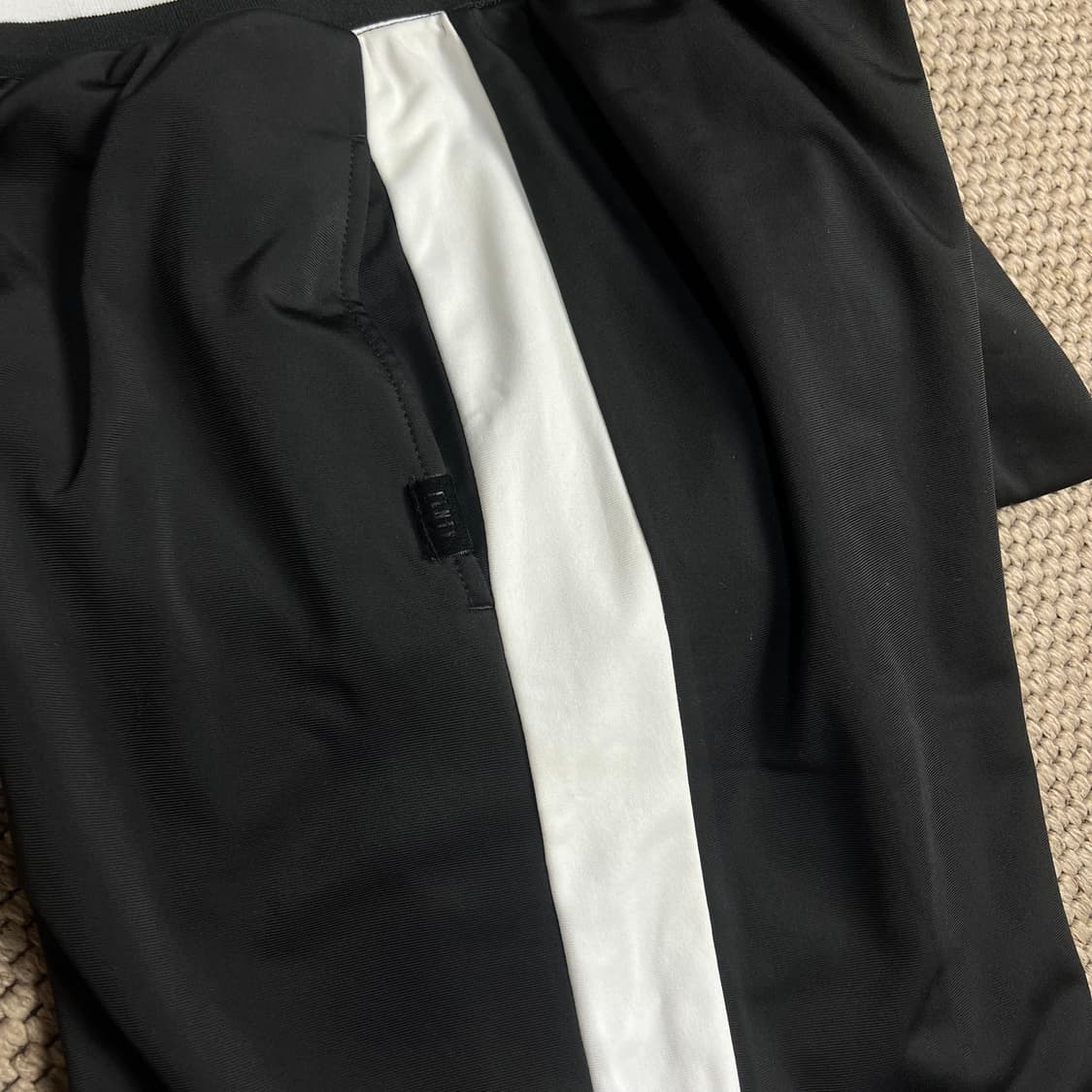 퓨마xFENTY 리한나 기모노 트리코 와이드 트랙 팬츠 L 상품이미지7