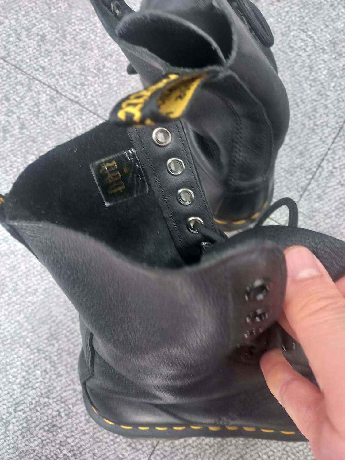 닥터마틴 1490 블랙 부츠 (235) 상품이미지2