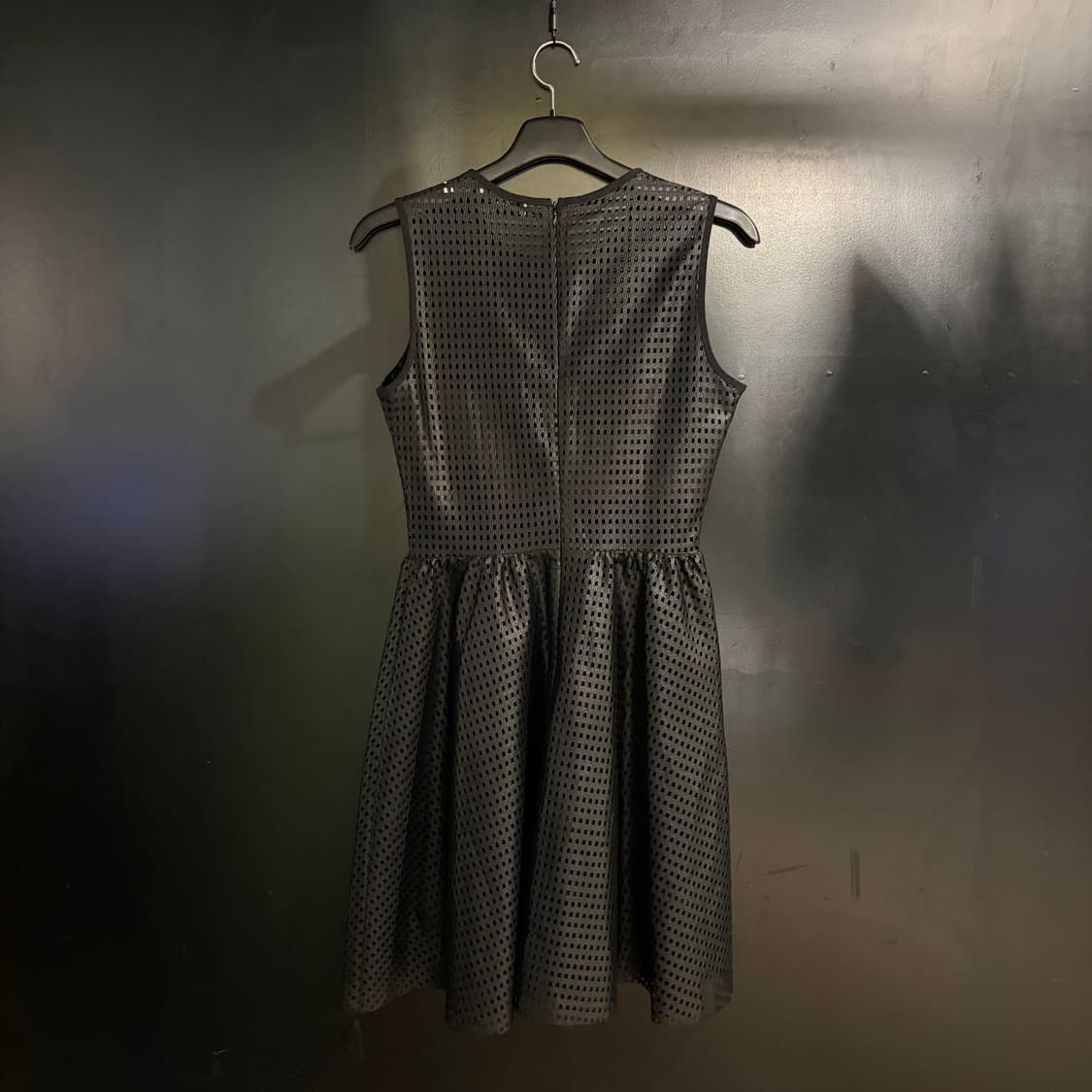 산드로 메쉬 민소매 원피스 상품이미지2