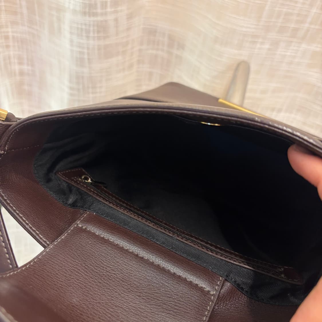 정품 칼린 가죽 숄더백     상품이미지10