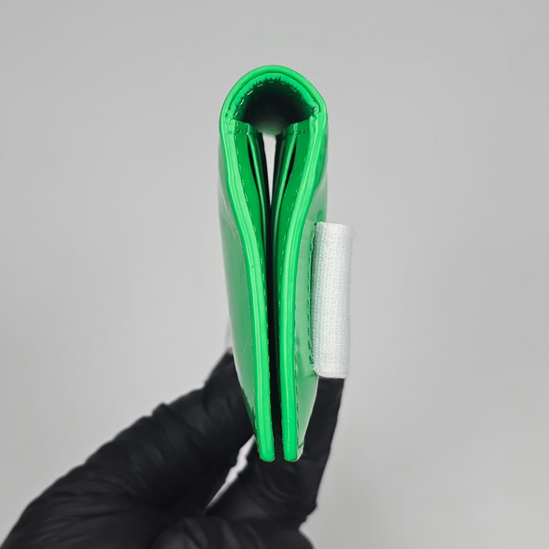 보테가베네타 링클 레더 밴드 카드 지갑 상품이미지6