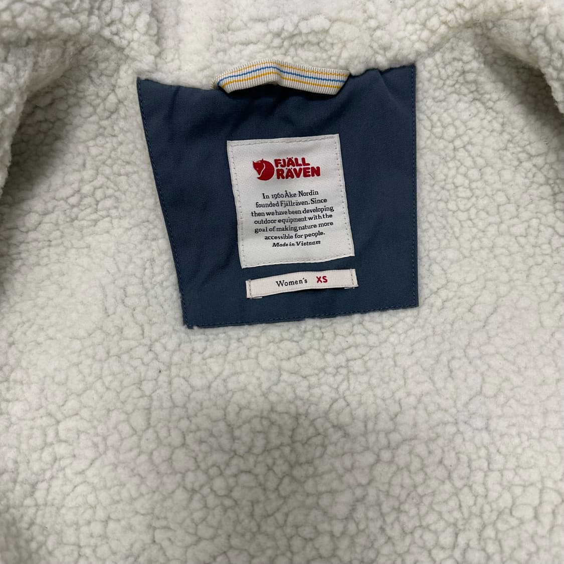 피엘라벤 여성 그린란드 뽀글이 털 자켓 국내매장판 XS 상품이미지8