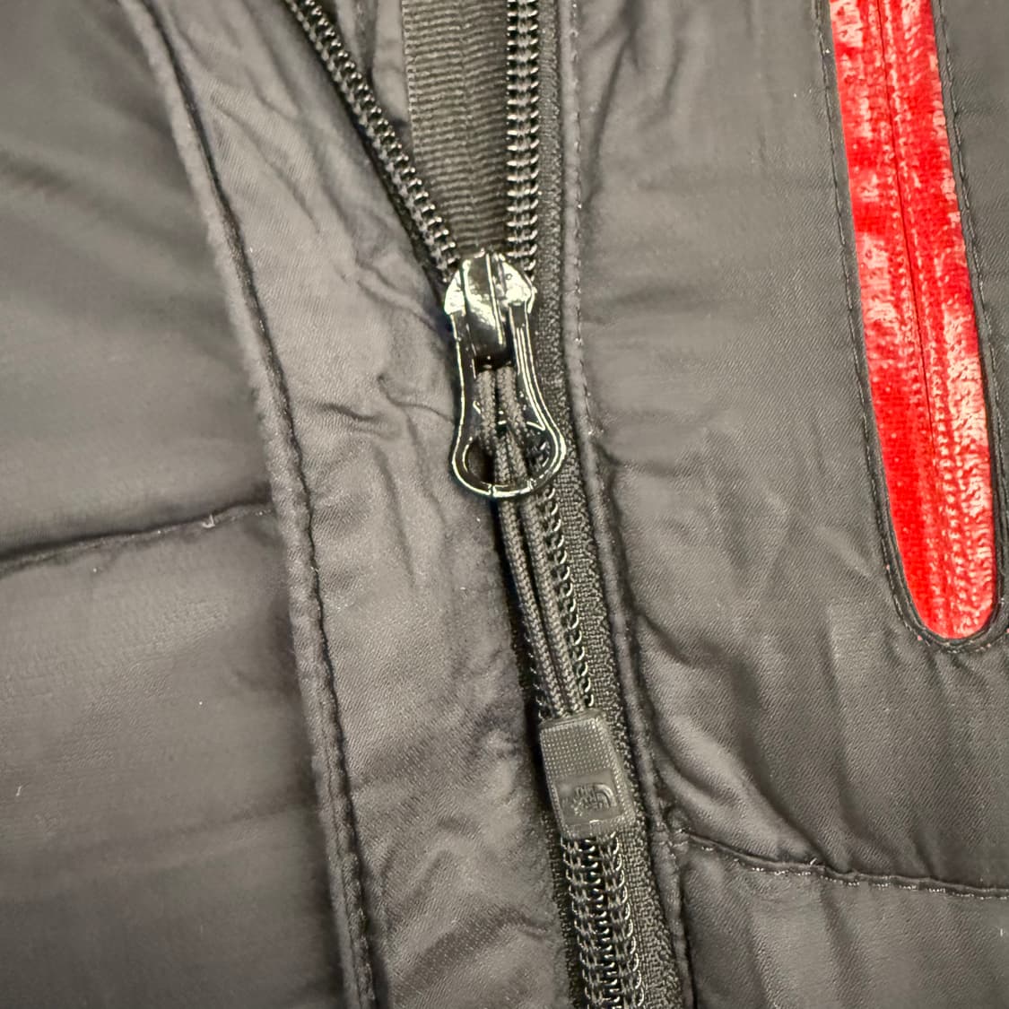 노스페이스 블랙 패딩 85 상품이미지7