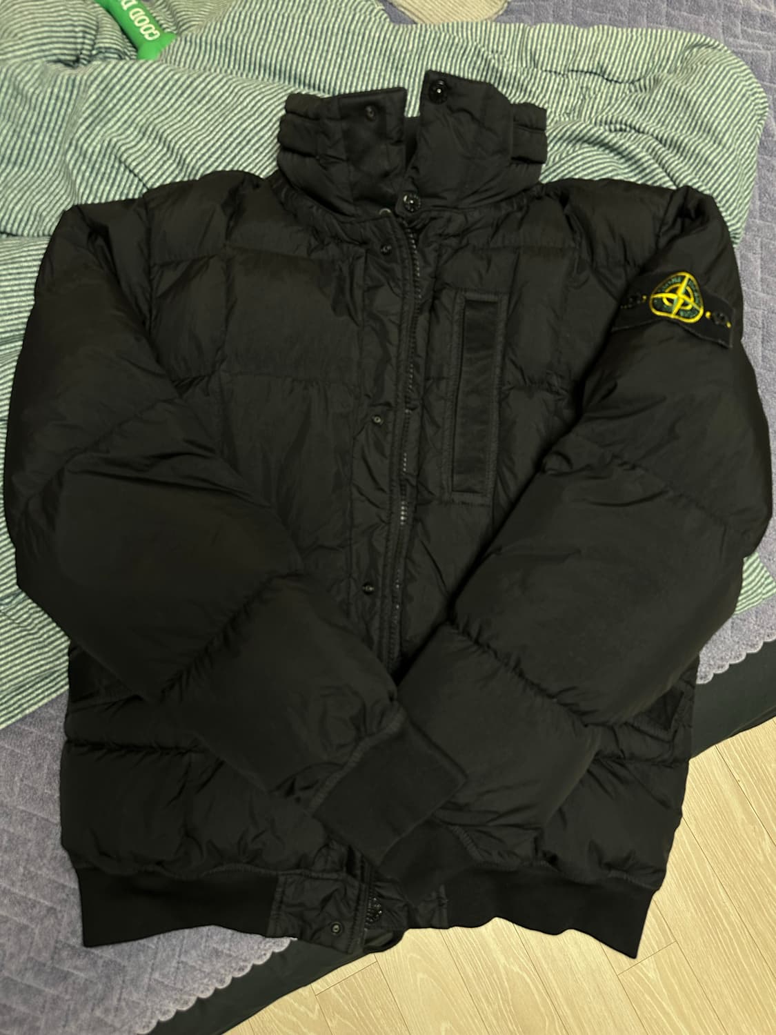 스톤아일랜드 크링클랩스 패딩 상품이미지1