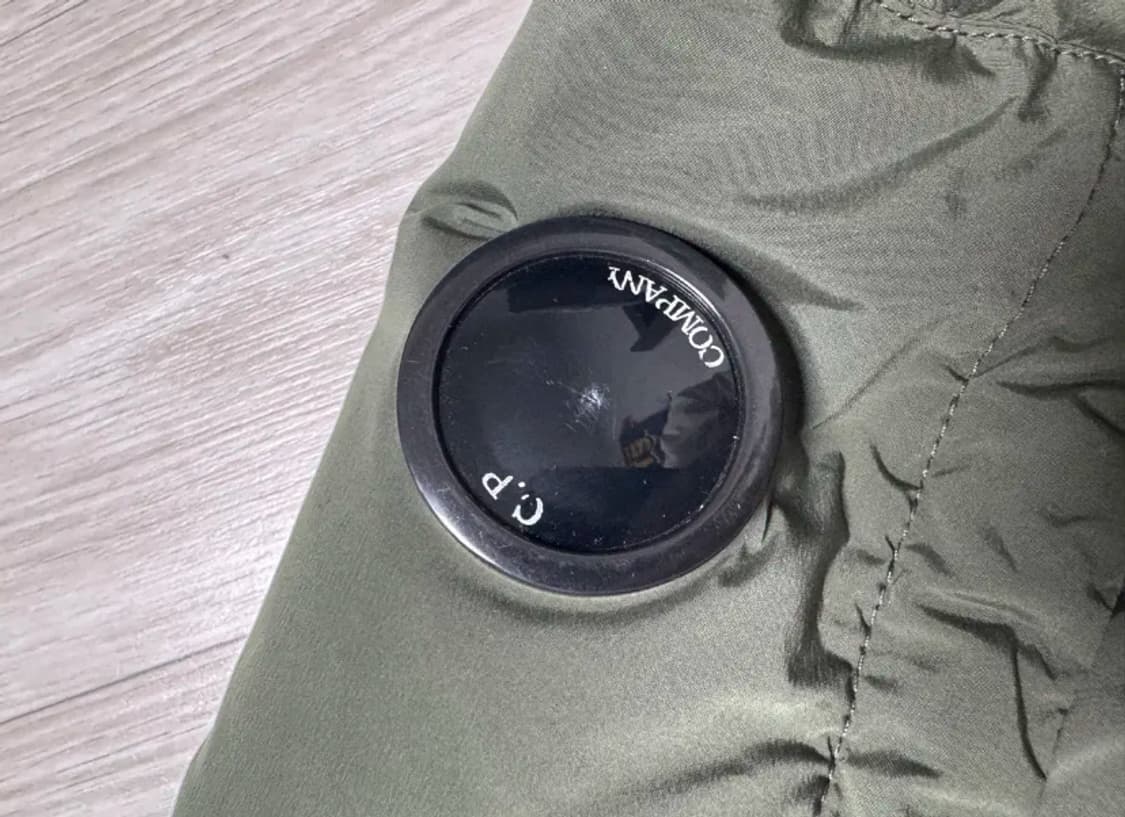 Cp컴퍼니 나일론 패딩 50 상품이미지2
