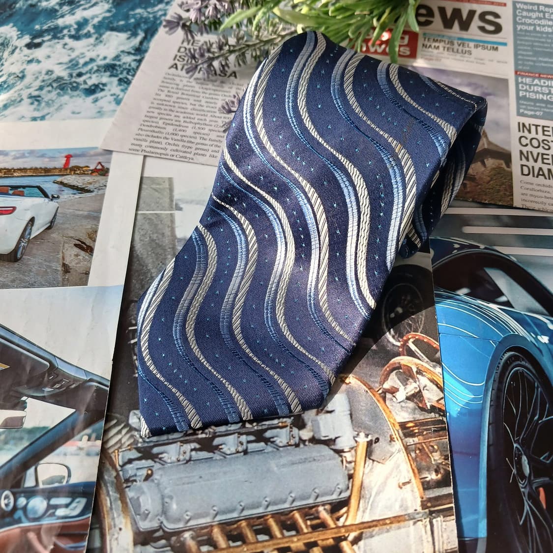 아쿠아스큐텀 실크 웨이브 스트라이프 넥타이 9cm A등급 A19790
 상품이미지4