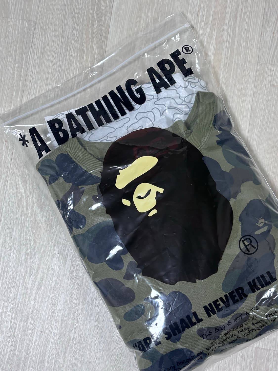 BAPE 기모 맨투맨 상품이미지4