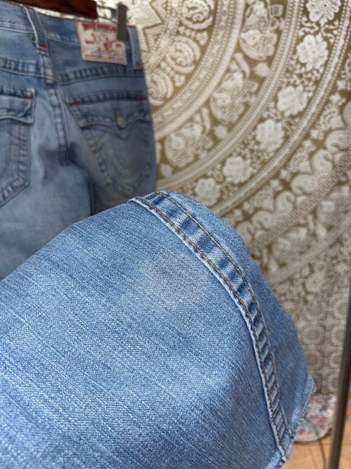 트루릴리젼 조이 연청 부츠컷 데님팬츠  상품이미지7