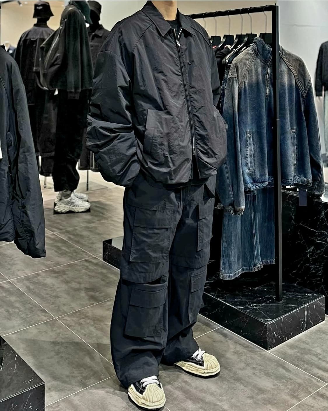 준지 24FW 애쉬 나일론 패딩 점퍼 상품이미지4