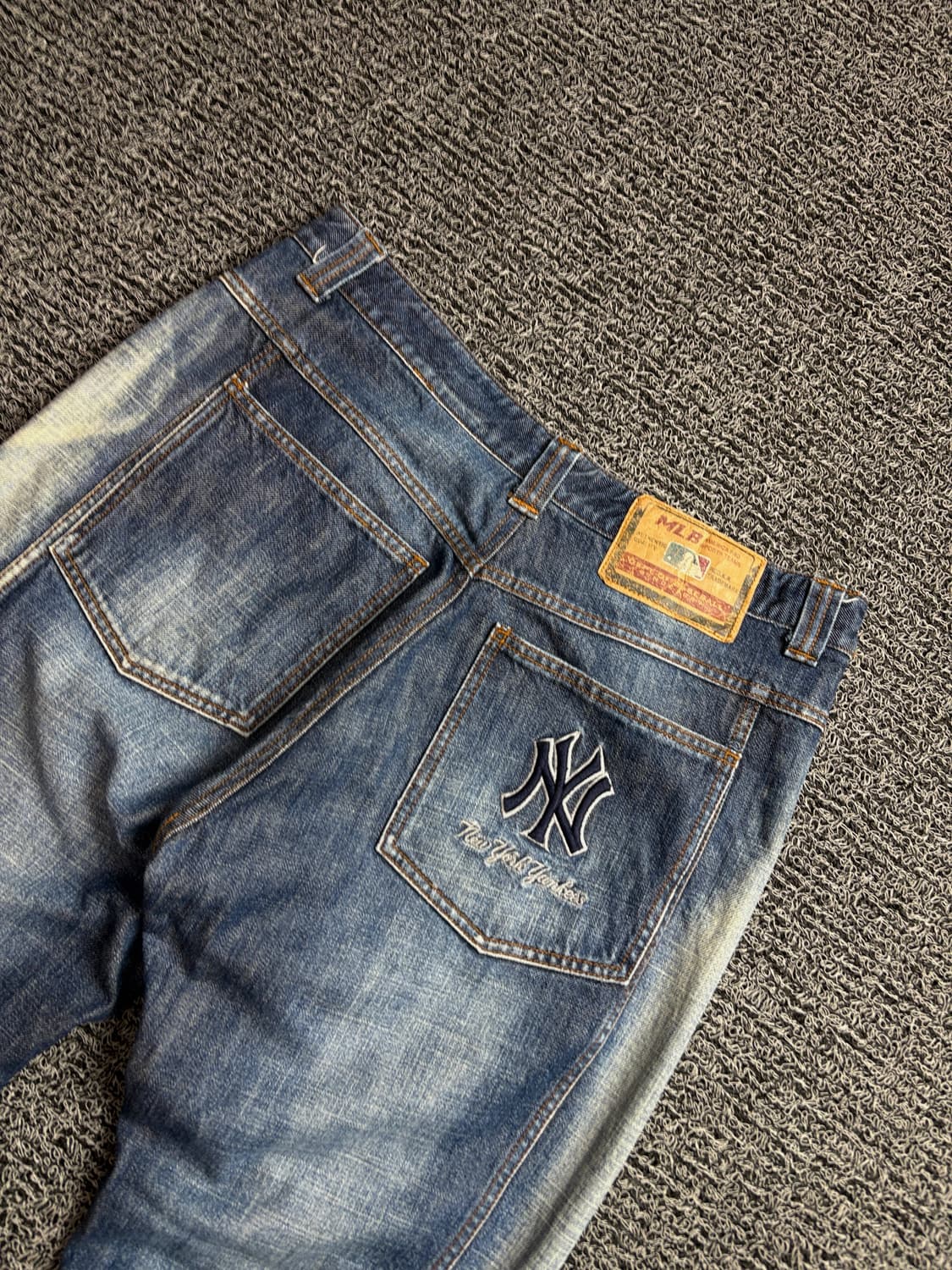 00s MLB 양키스 멀티 자수 디테일 데님 팬츠 2567 상품이미지6