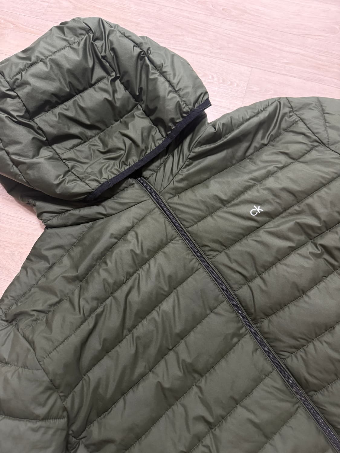 ck 캘빈클라인 카키 경량패딩XL 상품이미지1