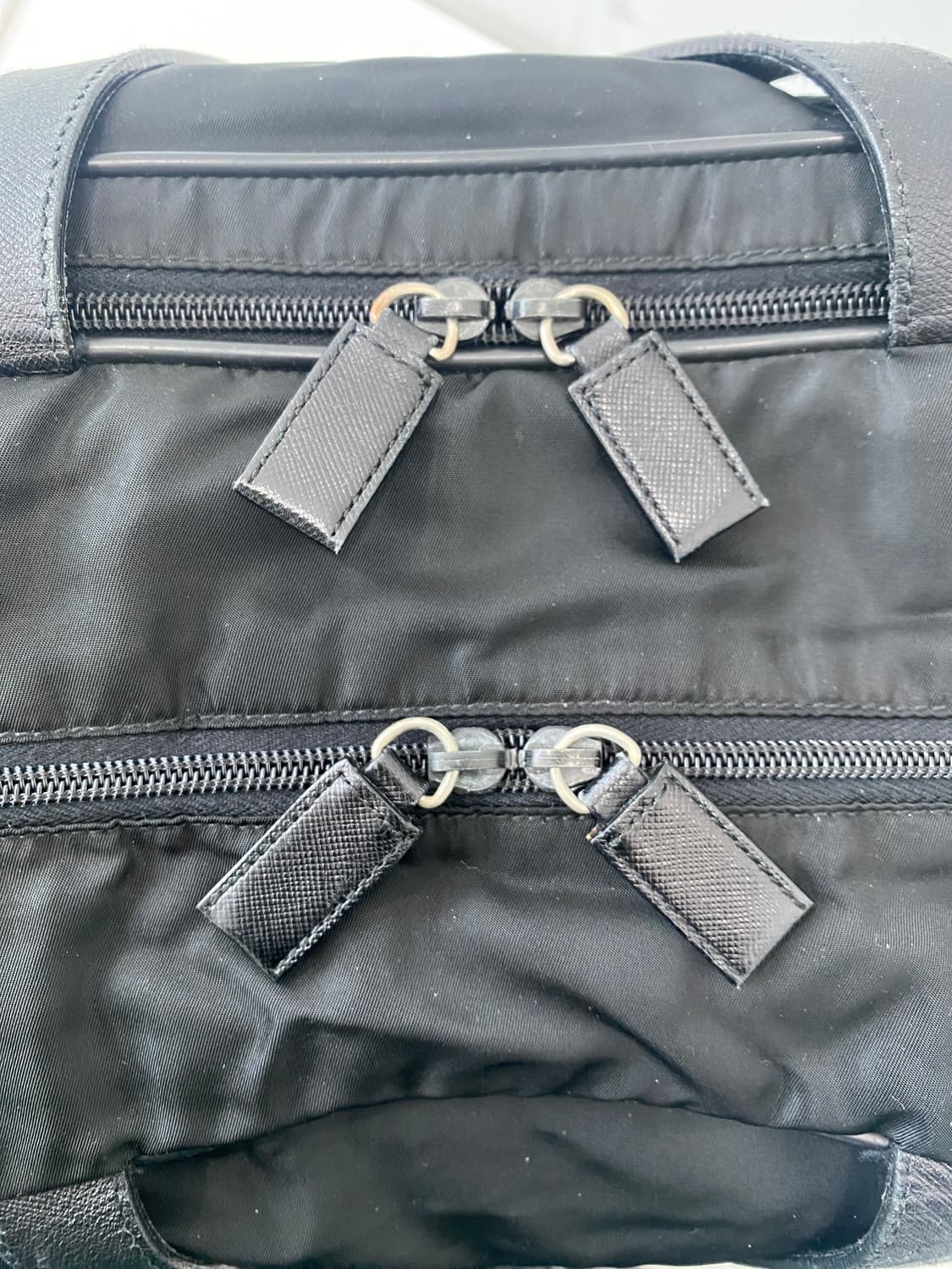 프라다 나일론 사피아노 2way 보스턴백 상품이미지8