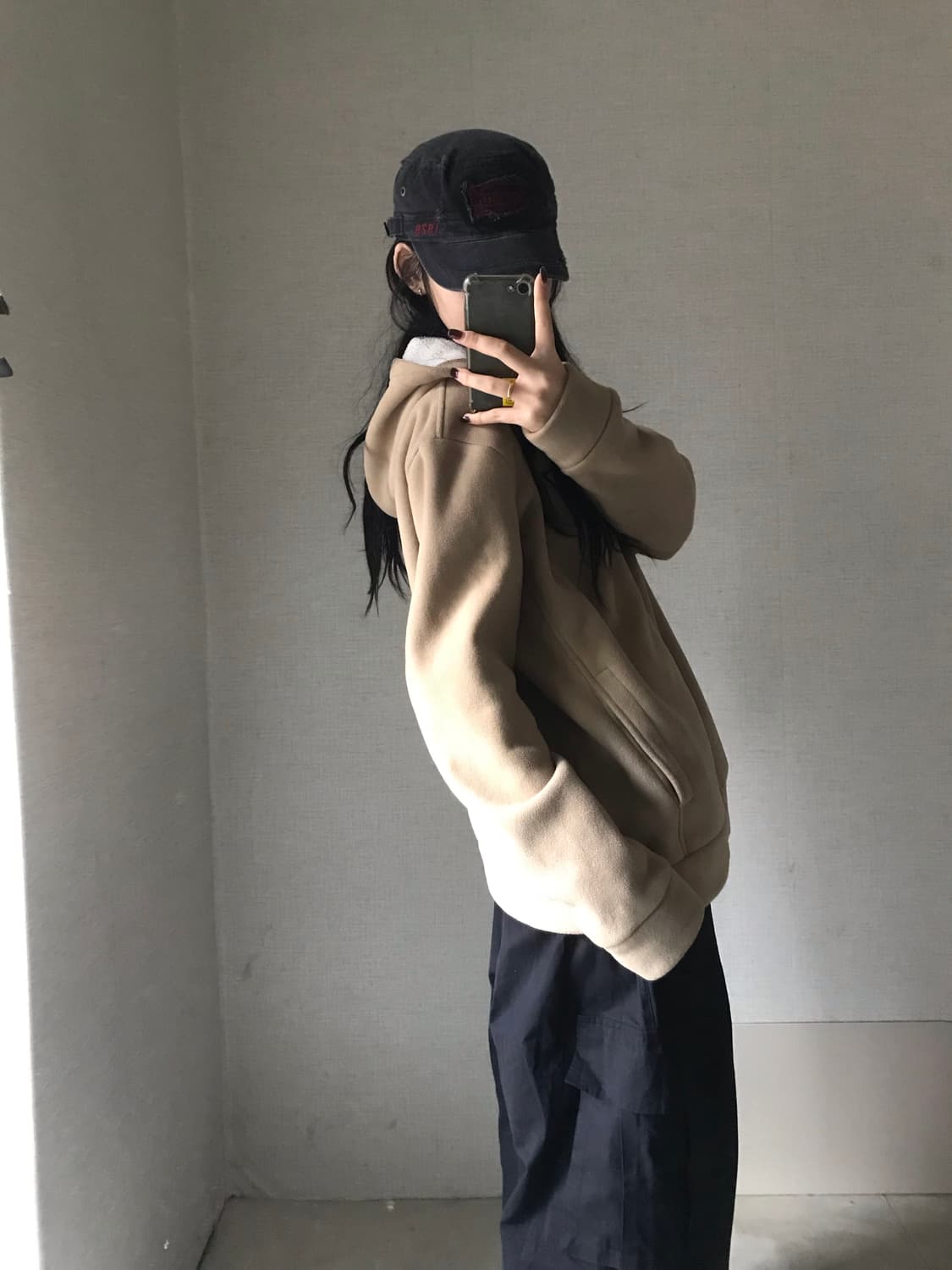 게스 베이지 퍼 후리스 후드집업 상품이미지5