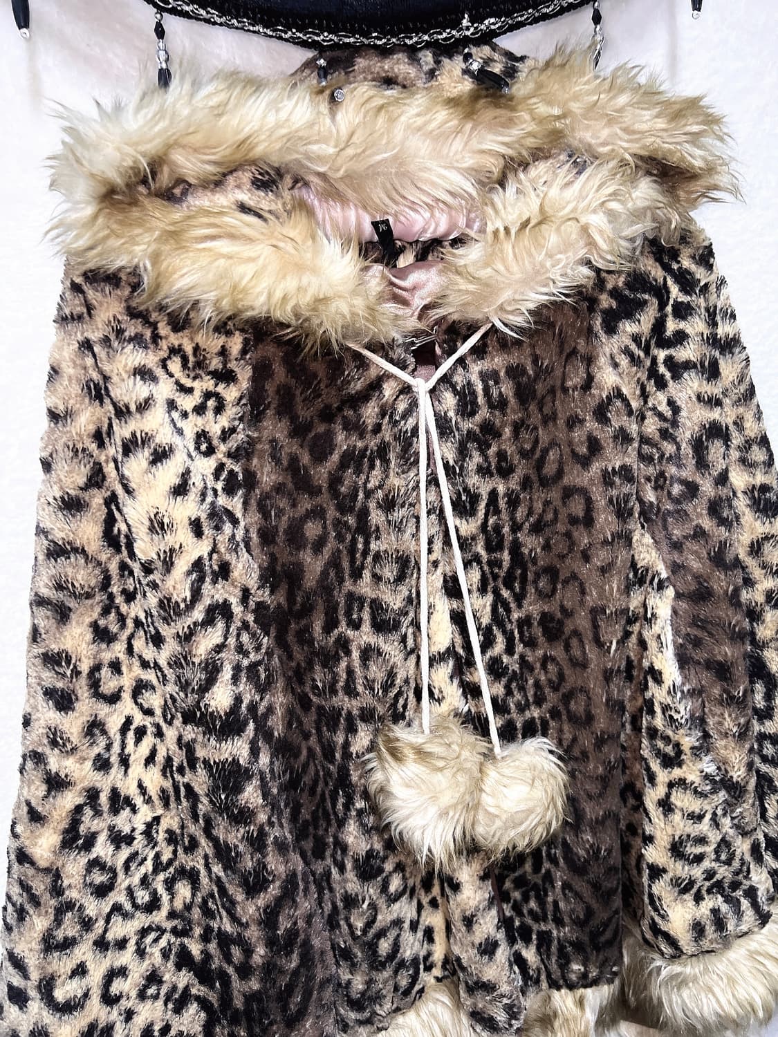 호피 레오파드 폼폼 퍼후드 케이프 망토 판초 오네갸루 라떼 핀터 펑크 상품이미지9