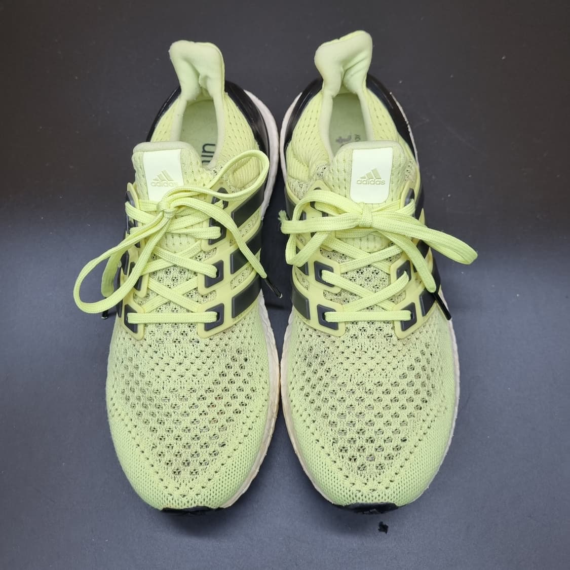 아디다스 울트라부스트 형광 여성운동화240  상품이미지2