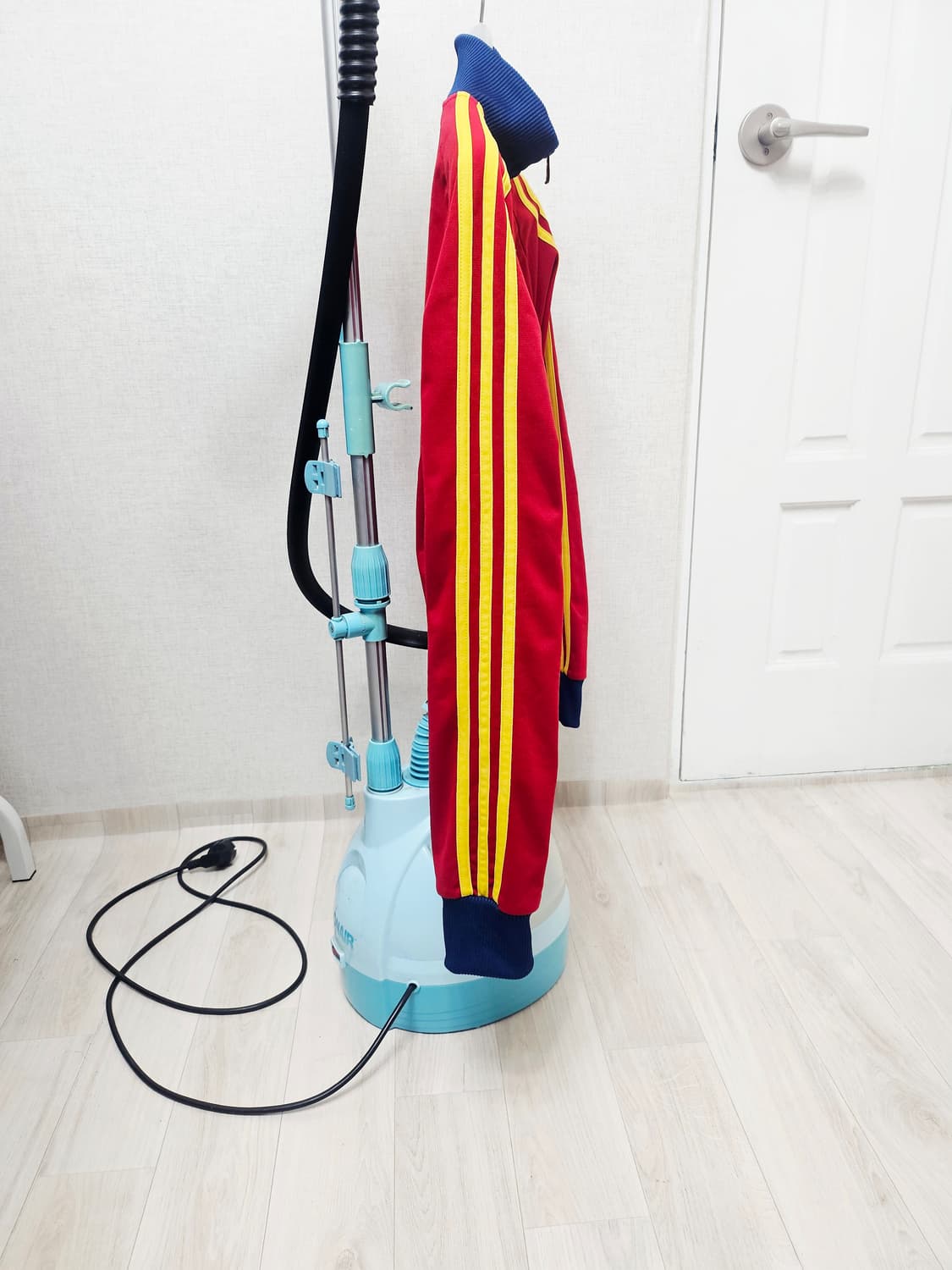 (95)M ☆초대장급☆ 아디다스 스페인 [빨노] 트랙탑져지 상품이미지5