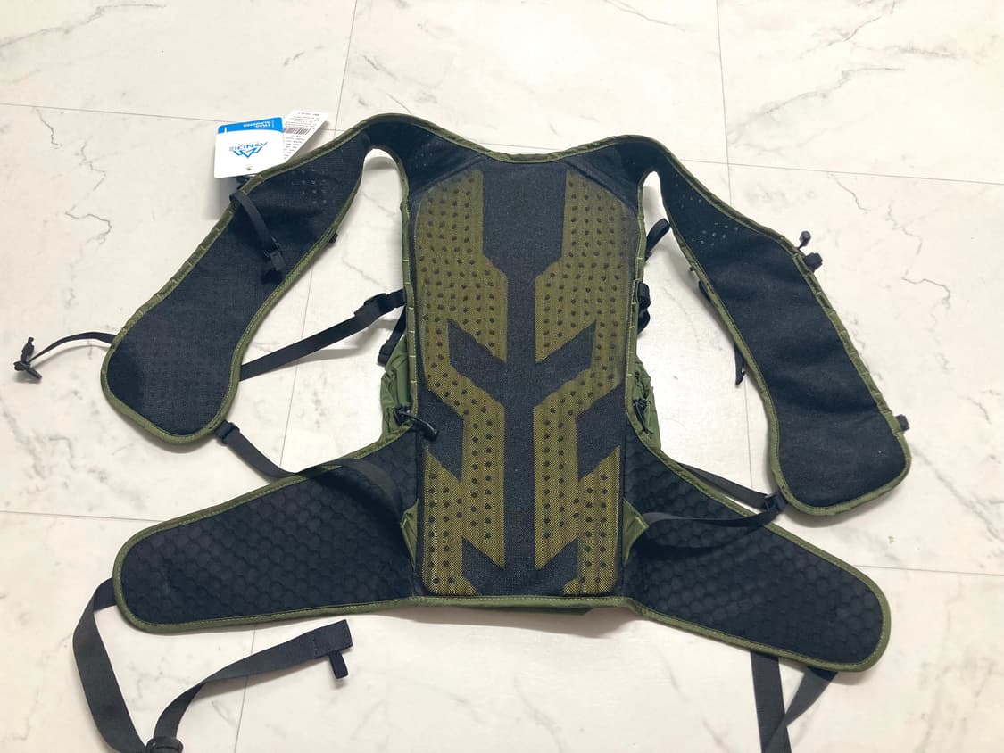 (새상품)오니지 클레버 트레일 러닝 등산 백팩 20L 상품이미지4