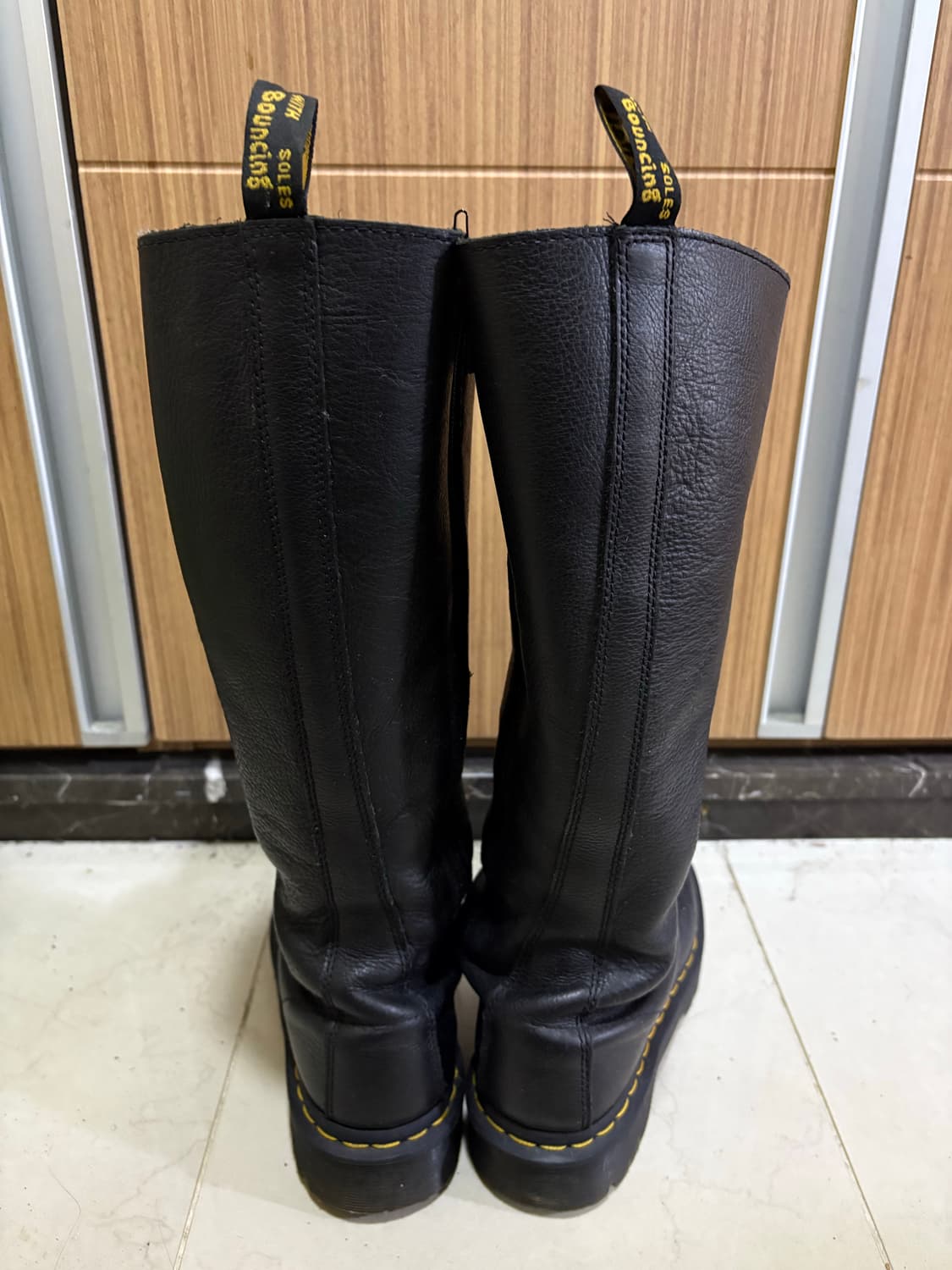 닥터마틴 1B60 벡스 롱부츠 UK6 (250) 20홀 상품이미지5