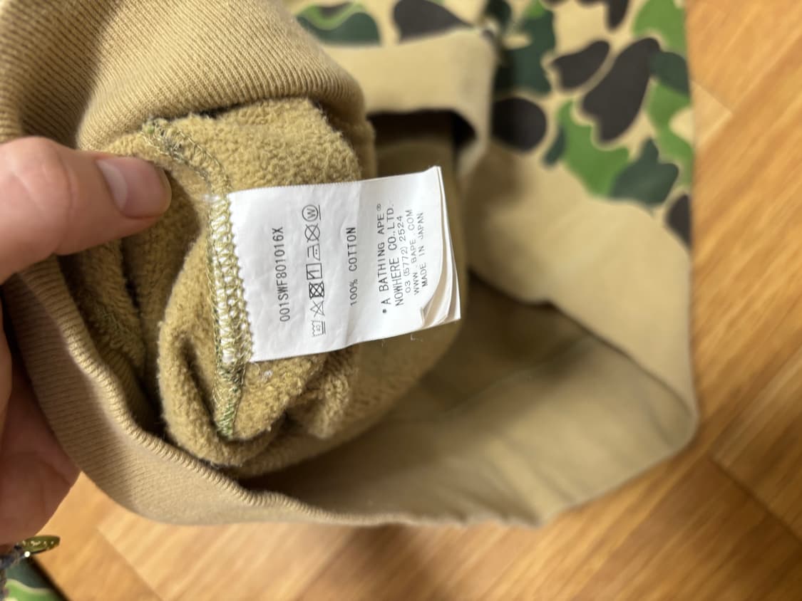 [2XL] 베이프 퍼스트 카모 샤크 크루넥 스웨트셔츠 상품이미지3