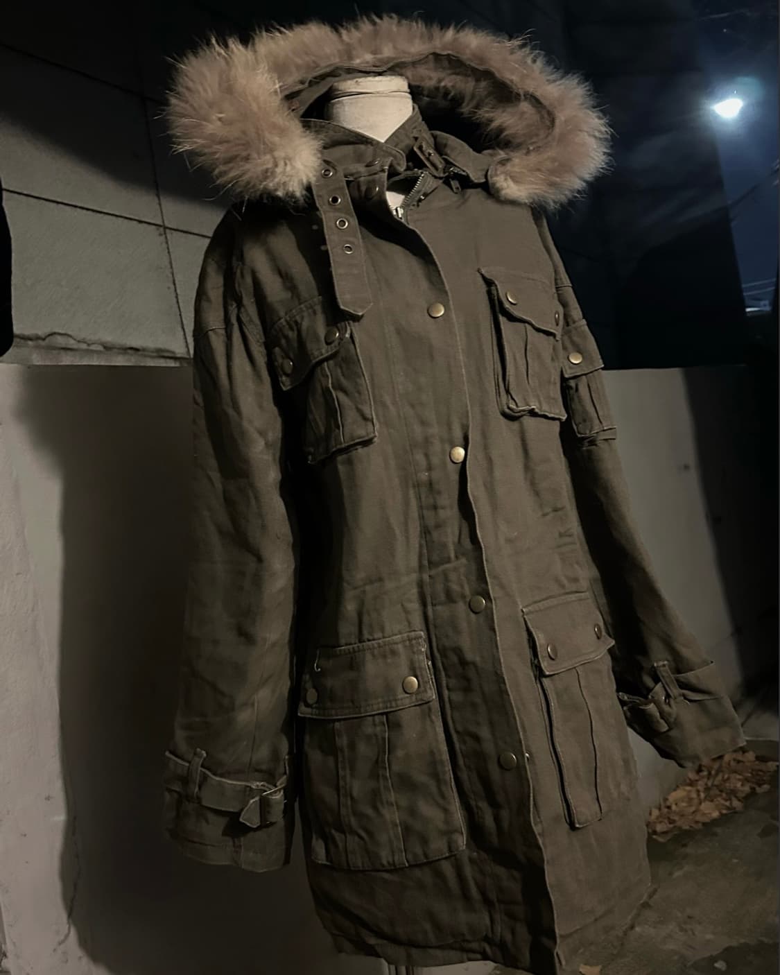 *rare* 2000s 세실맥비 울프죠 퍼 야상 버클 자켓 상품이미지1