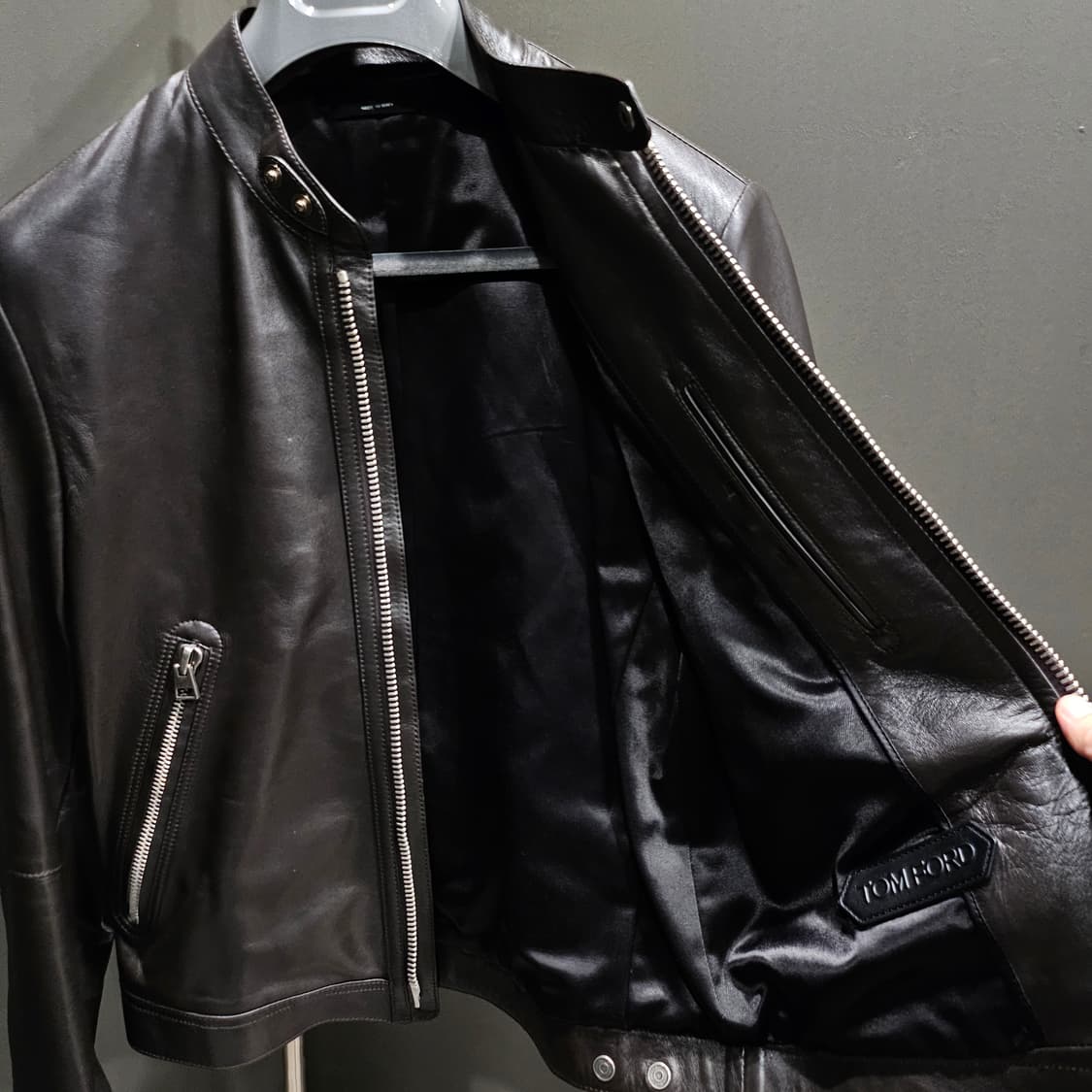 톰포드 카프스킨 바이커 레더 가죽자켓 상품이미지4