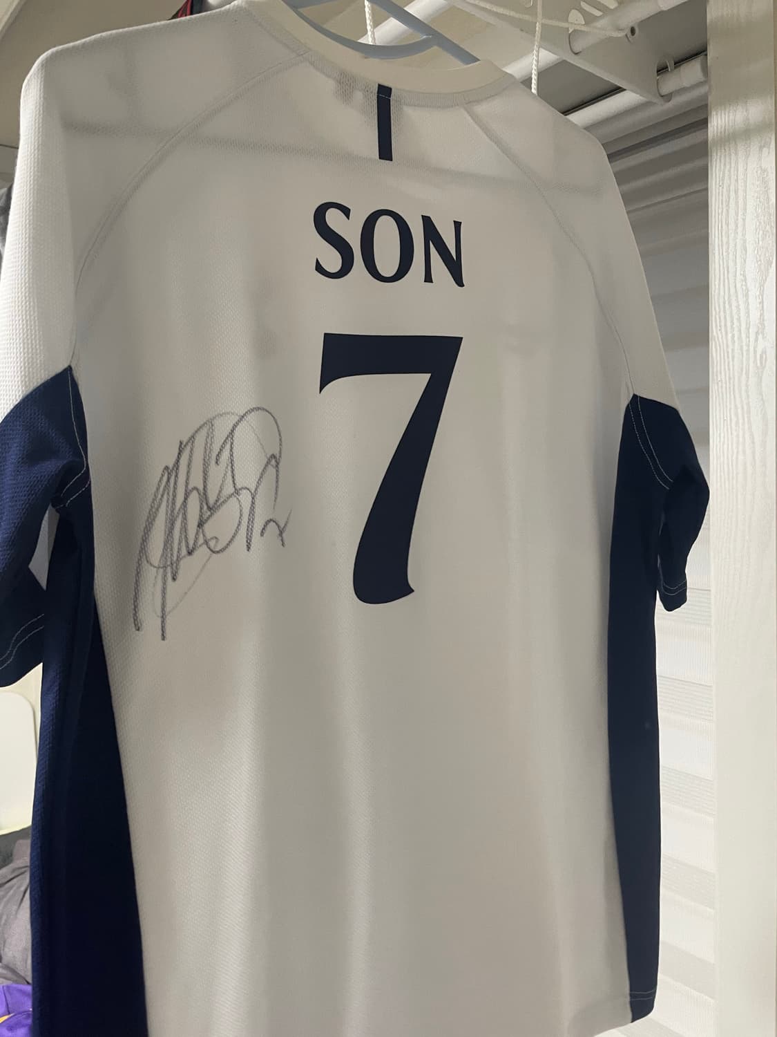 손흥민 싸인 레트로 유니폼 상품이미지2