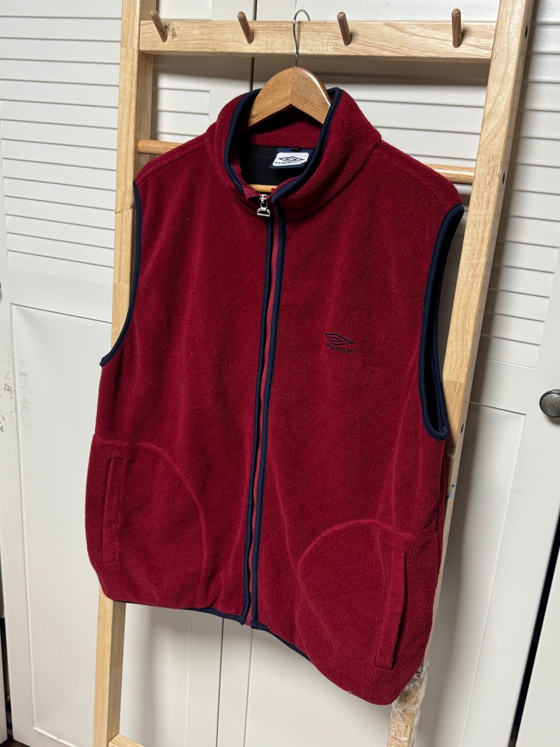 엄브로 버건디 후리스 조끼 베스트 자켓 상품이미지2