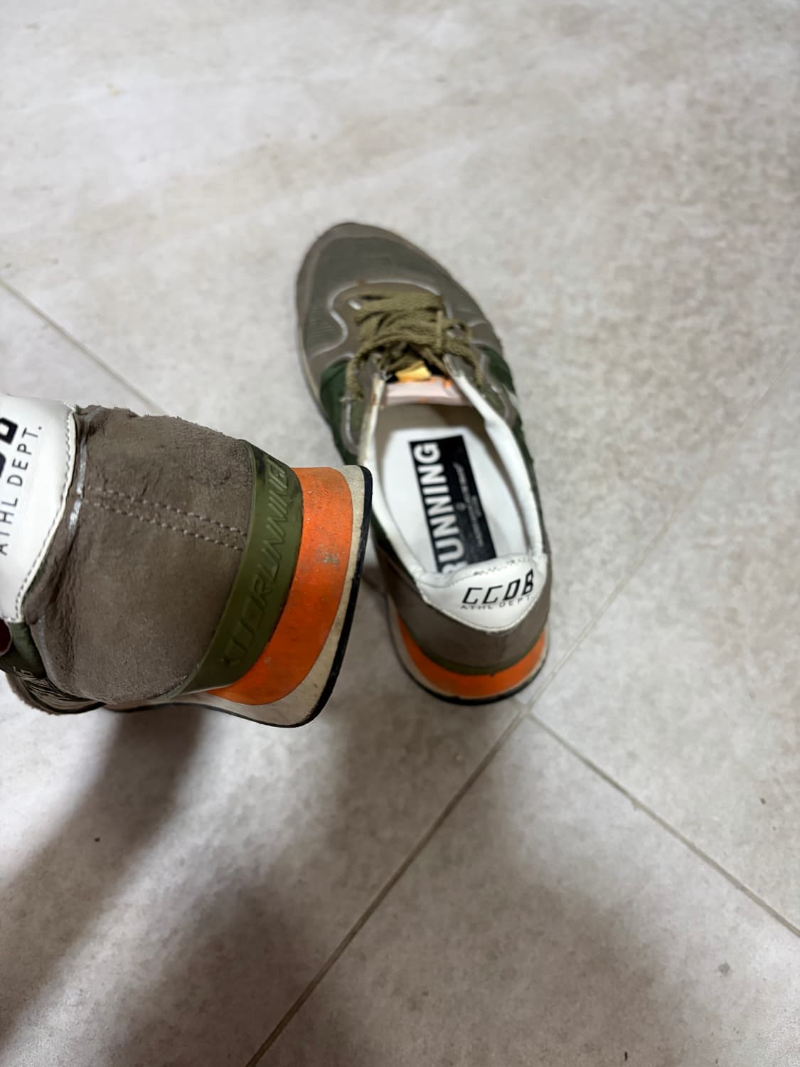 골든구스 런닝화 상품이미지3