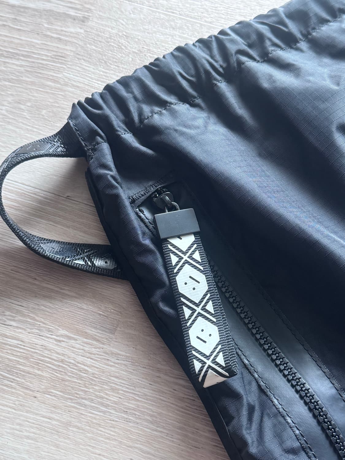 아크네 스튜디오 가방 상품이미지2