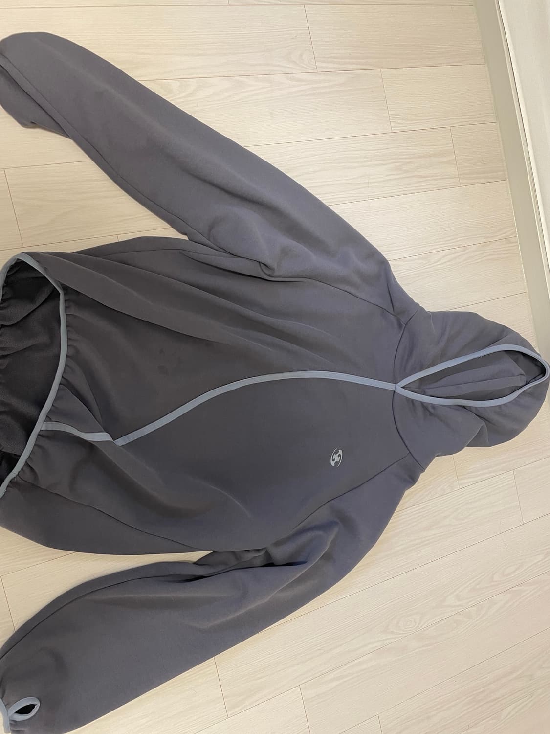 산산기어 테이프드 후디 24fw 애쉬차콜 상품이미지3