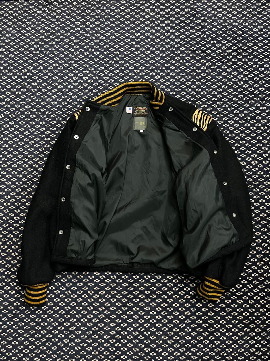 네펜데스 레오파드 울 봄버자켓 상품이미지8