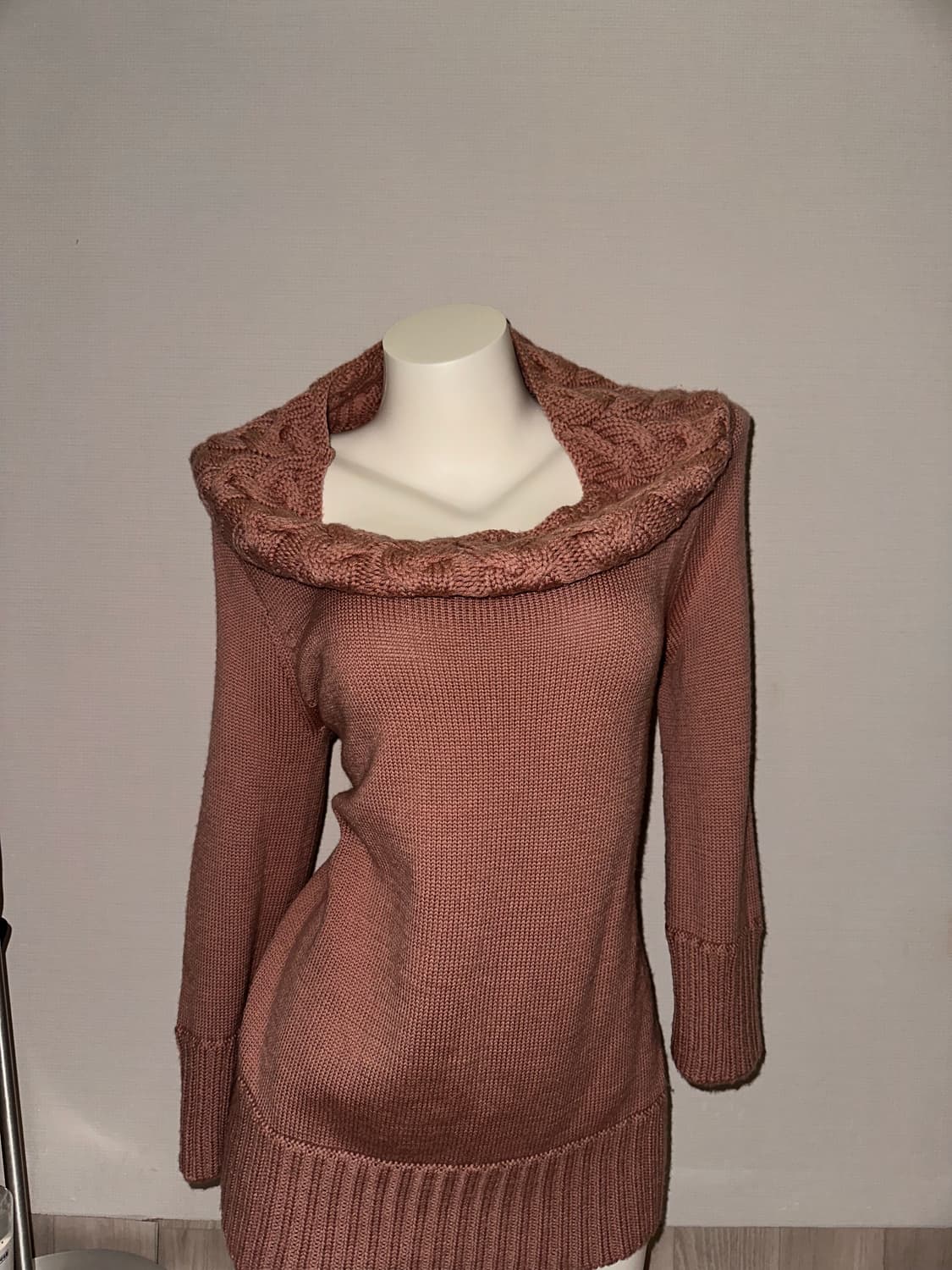 더스티핑크 카울넥  빈티지 니트 상품이미지3