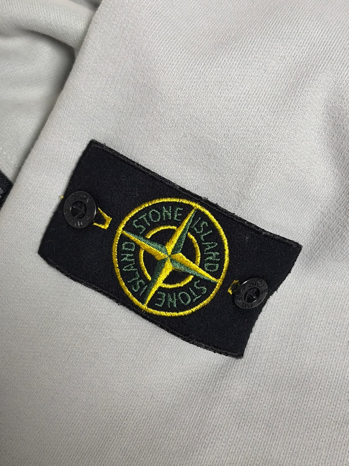 스톤아일랜드 후드집업 그레이 95M 정품 상품이미지4