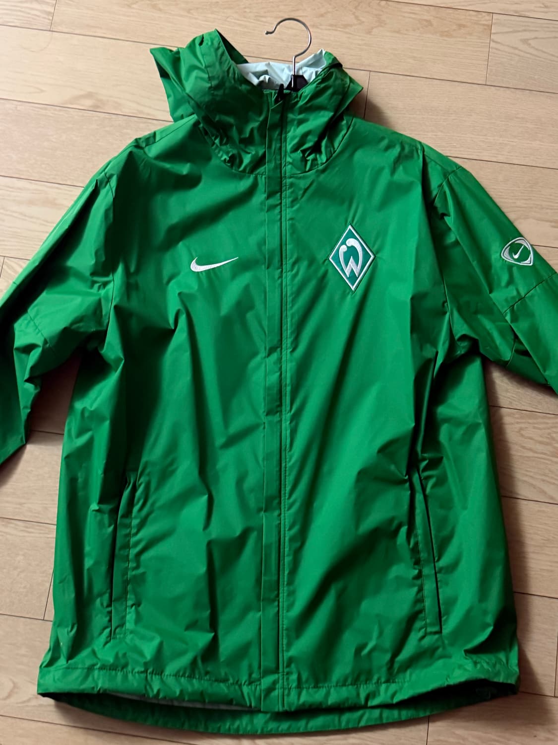 나이키 베르더 브레멘 바람막이 M사이즈 상품이미지1