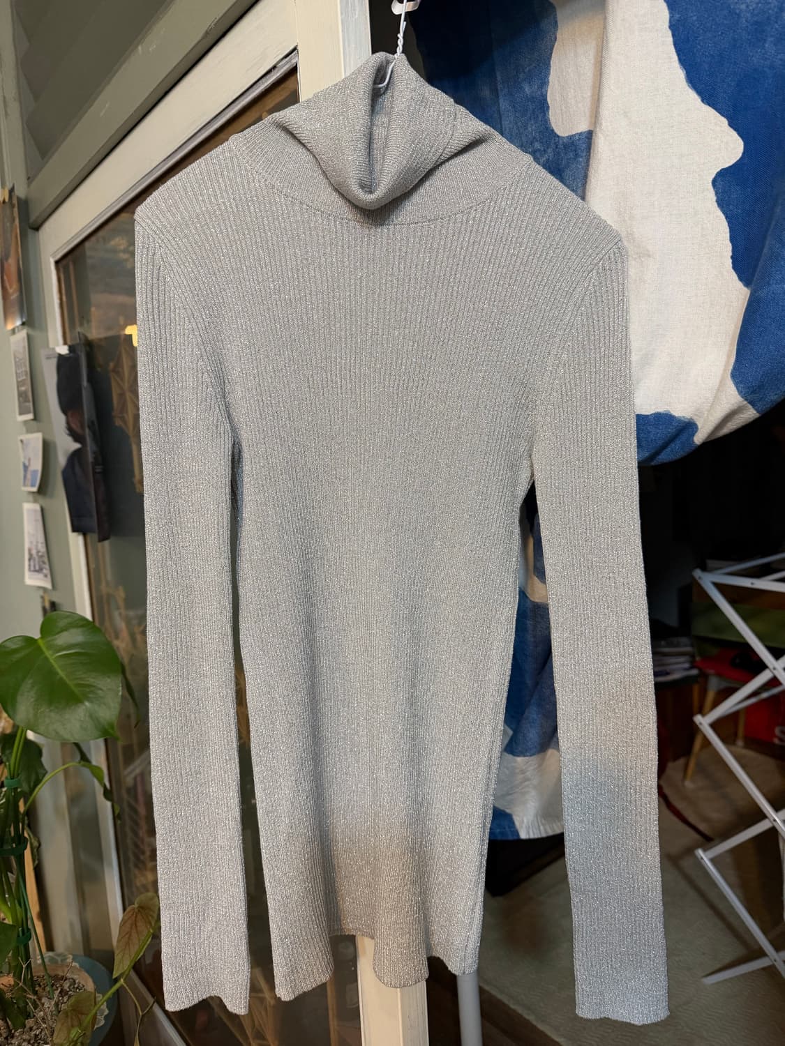 JUCY JUDY 회색 터틀넥 니트 상품이미지1