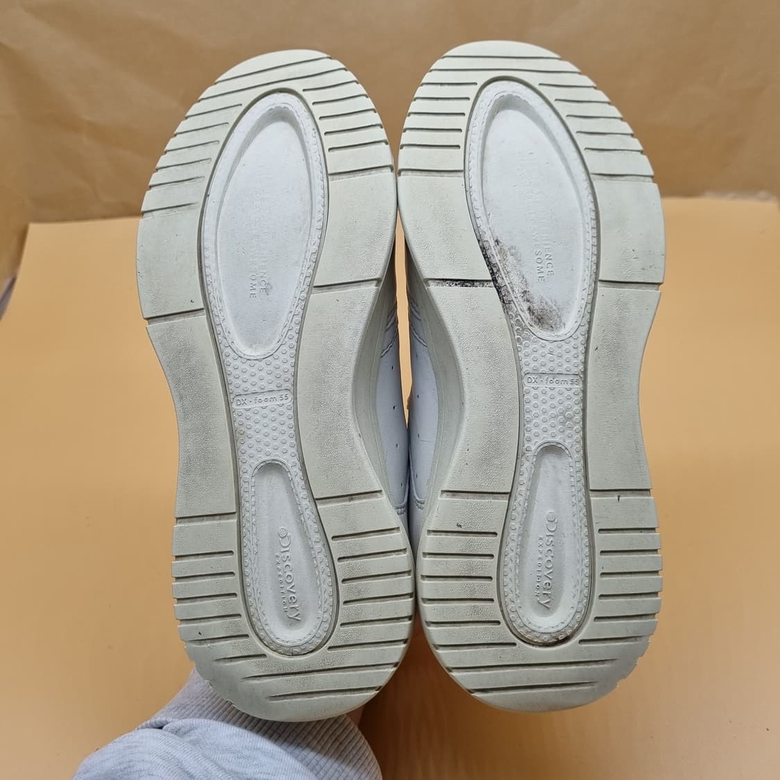 디스커버리 익스페디션 코트온 여성운동화230. 상품이미지3