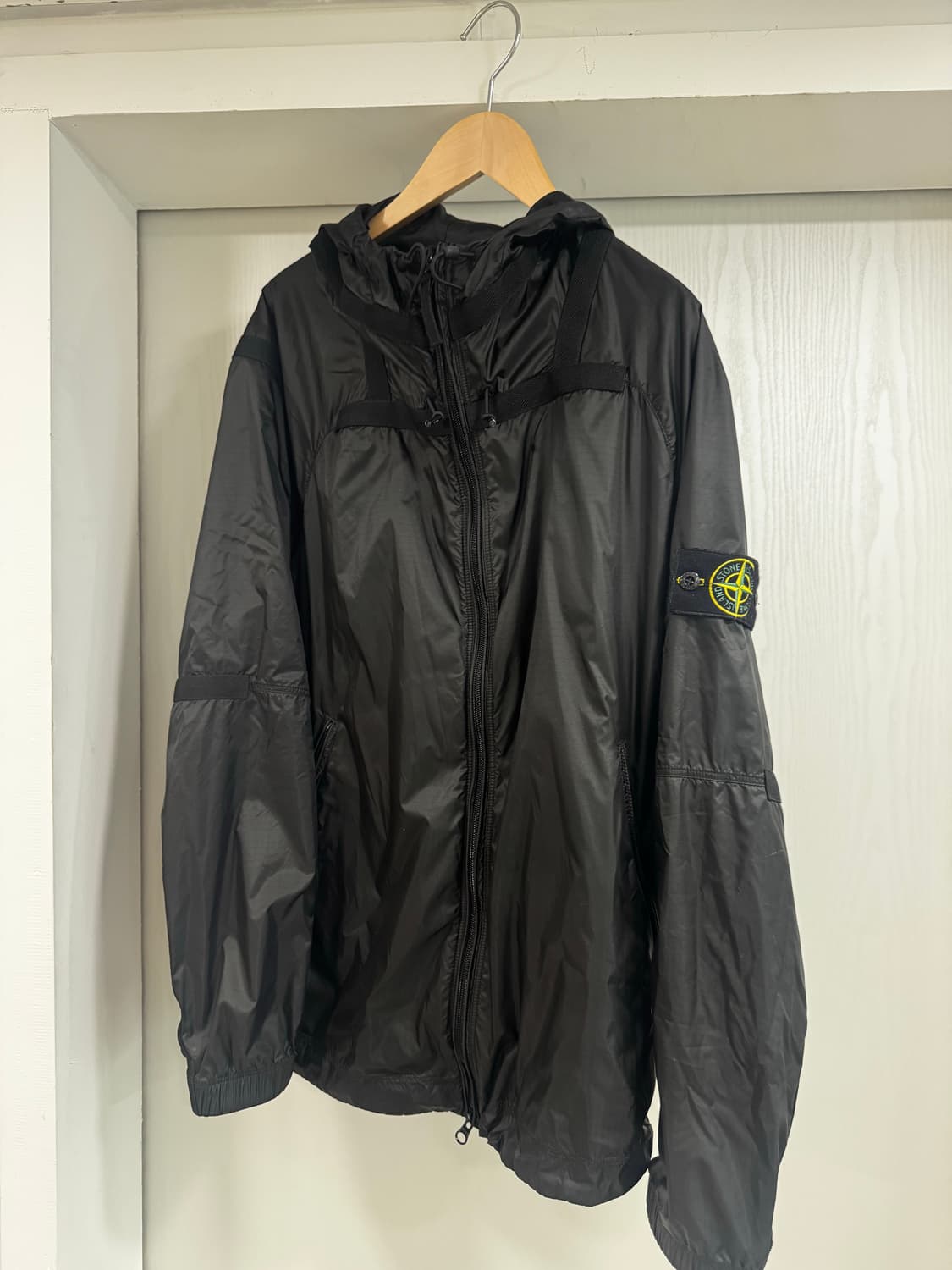 스톤아일랜드 립스톱 라이트 HT 나일론 후드 L 상품이미지1